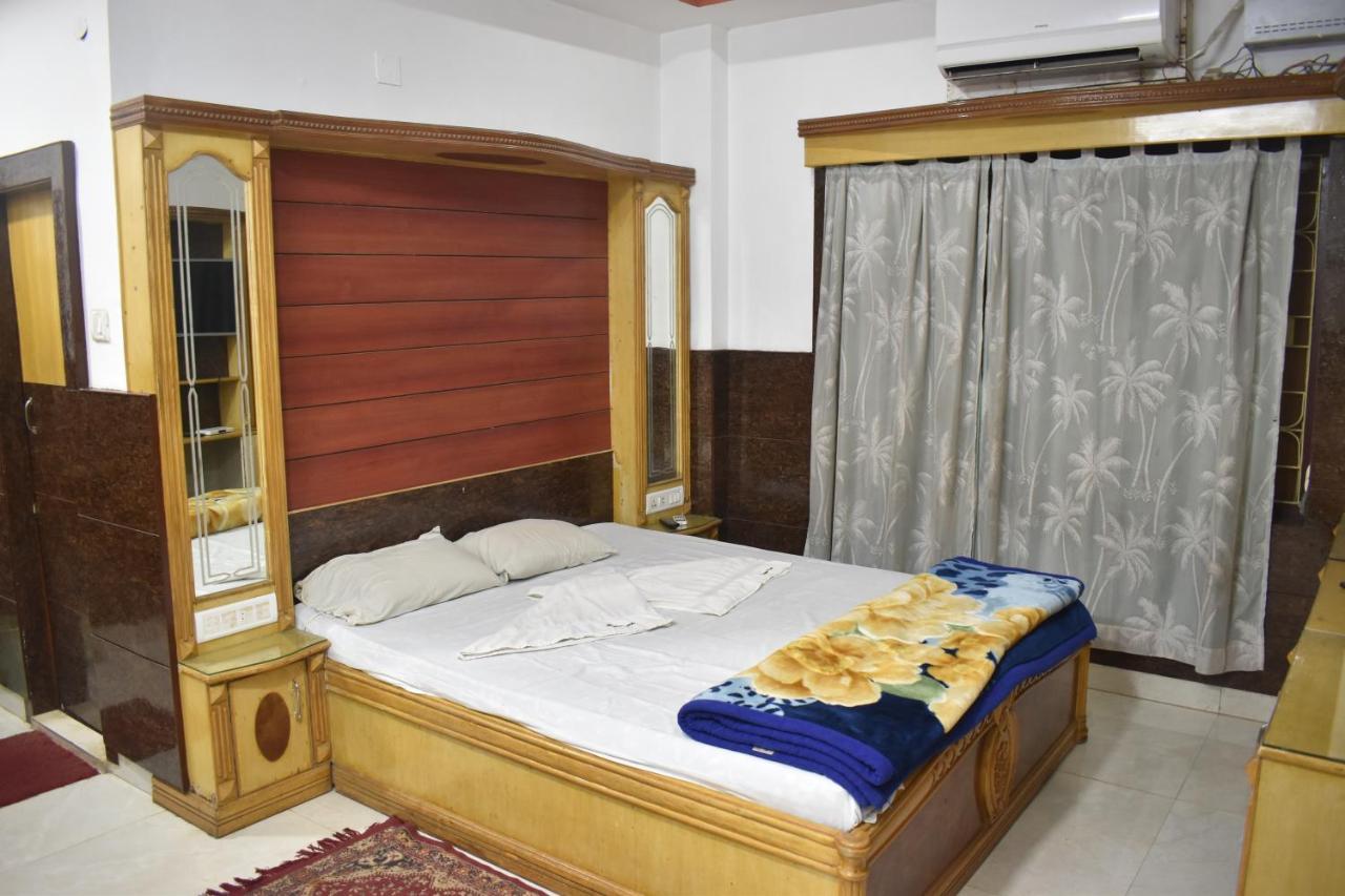 Hotel Suraj Balasore Exterior foto